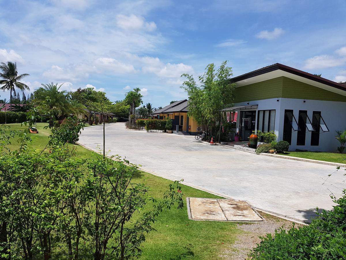 Nicasio Hotel Chumphon Eksteriør bilde